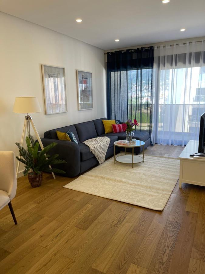 Suncoast Suites Bar Eksteriør billede